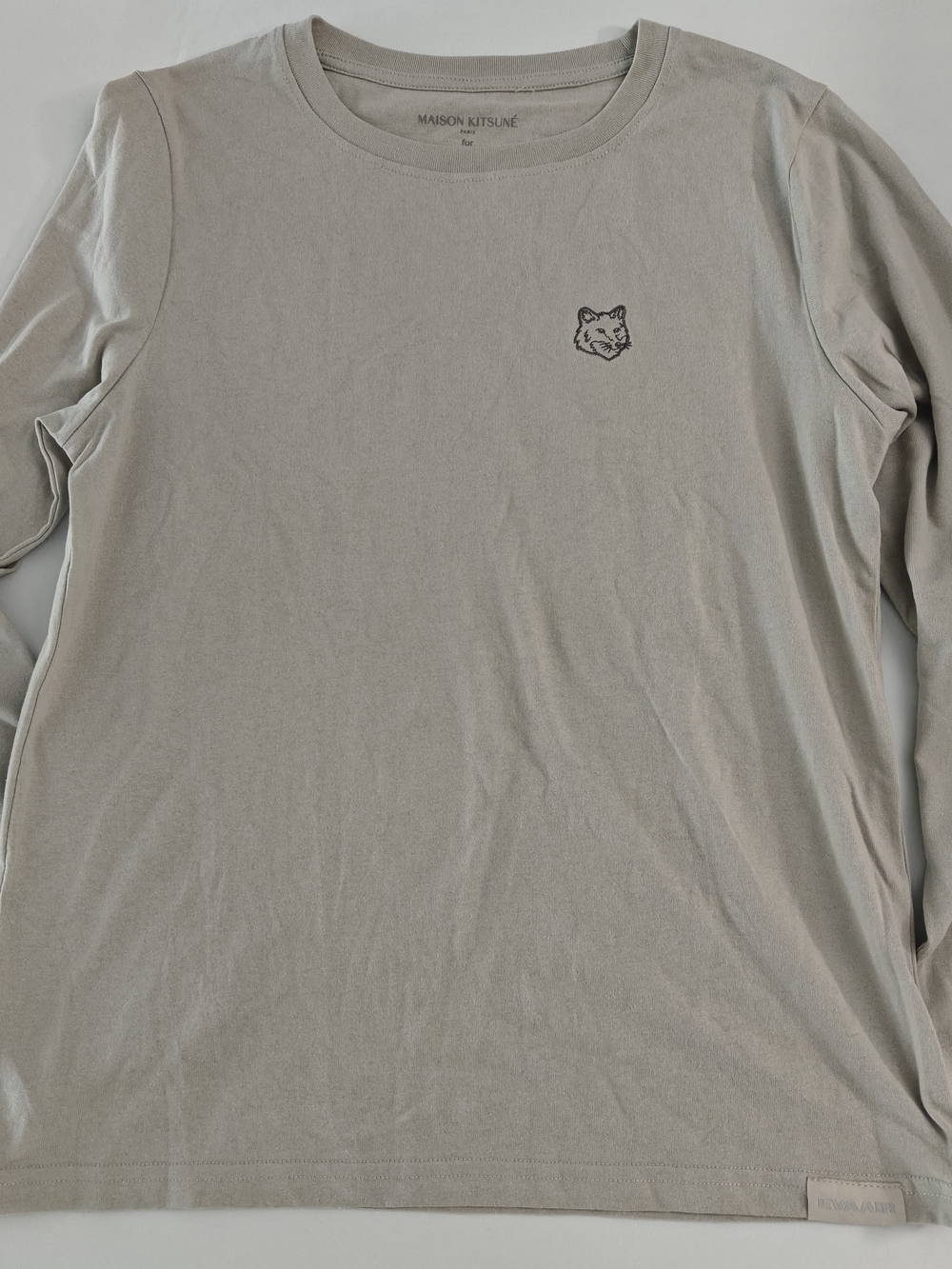 MAISON KITSUNE X Eva Air Men's Long Sleeve Embroidered Tee Medium PJ Relax